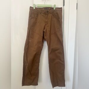 Arc’teryx 32 Men’s Outdoor Pants
